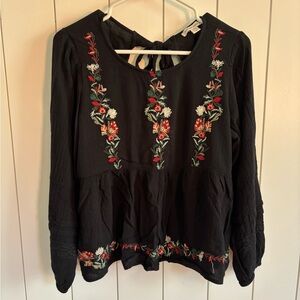 American Eagle Outfitters Black Top with Red and Green Floral Design